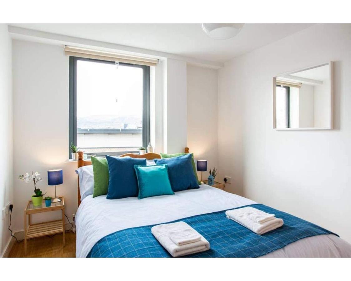 Central Belfast Apartments, Victoria Place מראה חיצוני תמונה