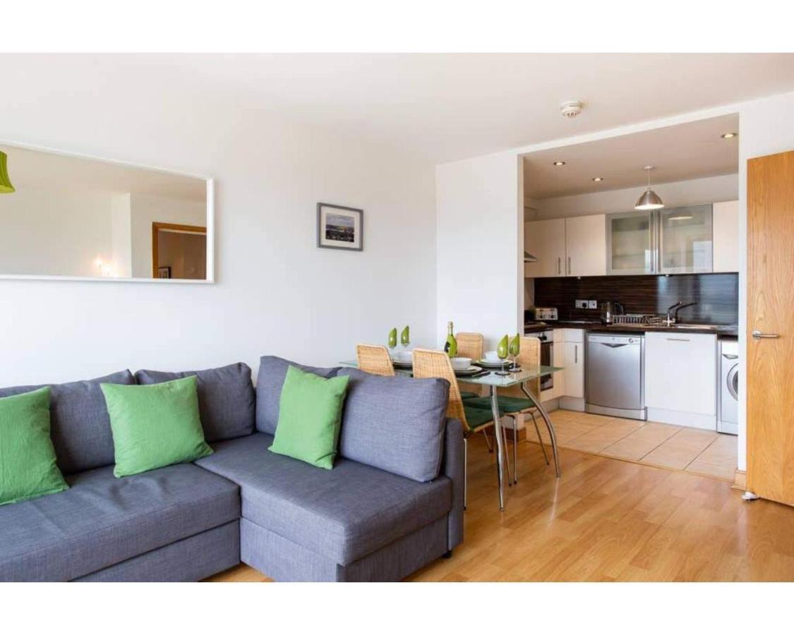 Central Belfast Apartments, Victoria Place מראה חיצוני תמונה